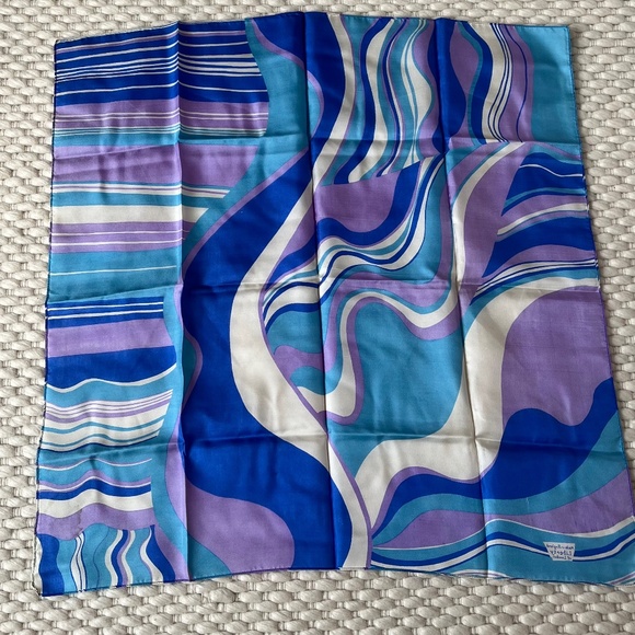 Vintage Liberty of London 100%Silk 23" Square Scarf Blue Purple Pucci-Like Women - Picture 2 of 7